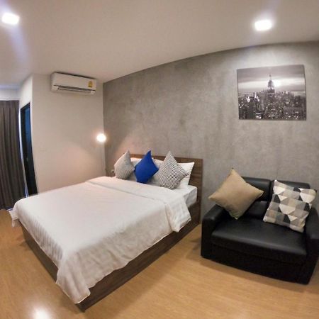 Tata House Aparthotel Bangkok Exterior foto
