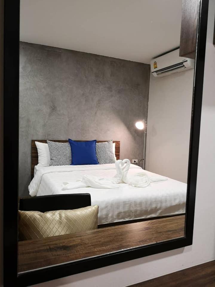 Tata House Aparthotel Bangkok Exterior foto